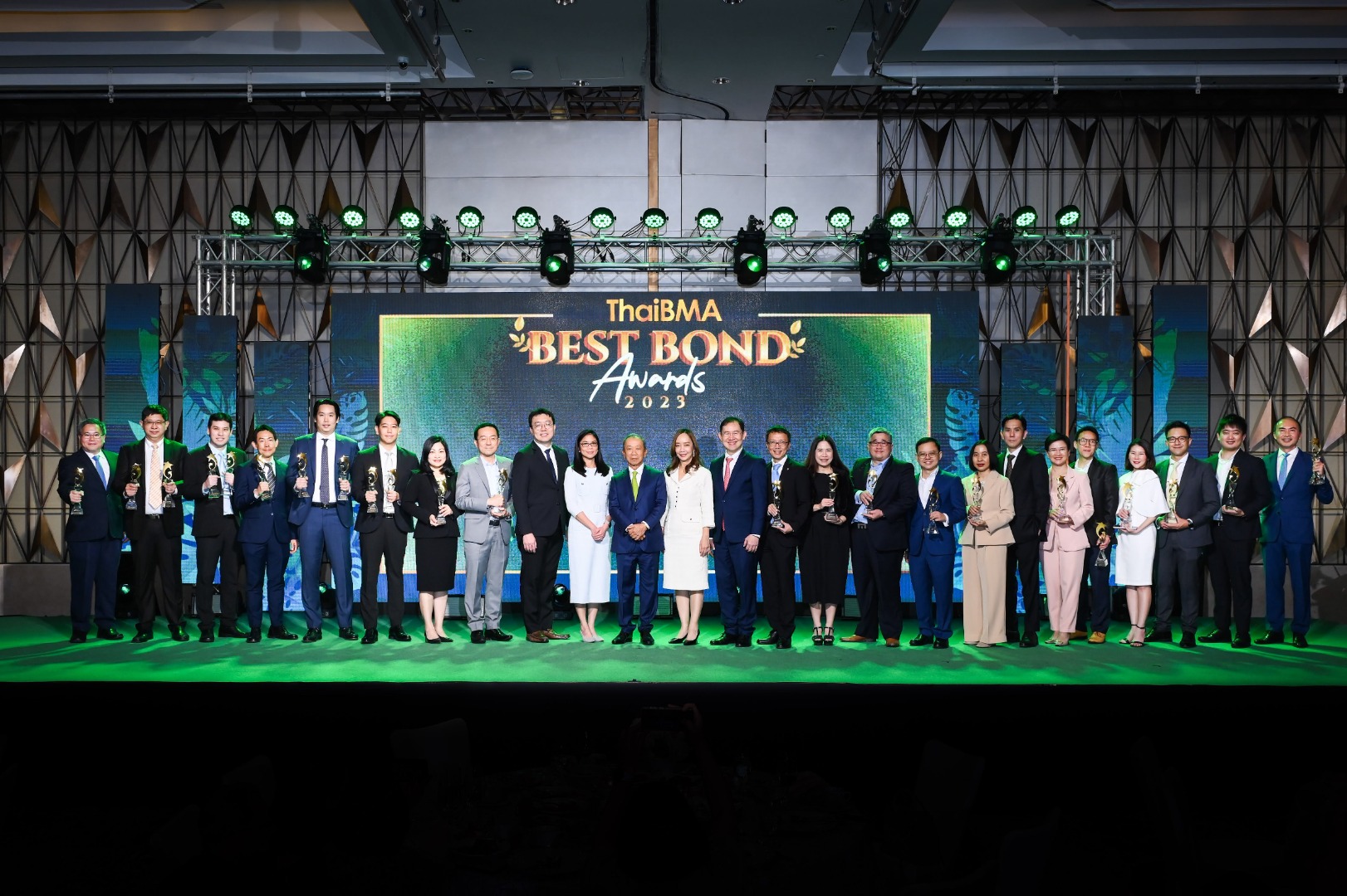 BEST BOND AWARDS 2023